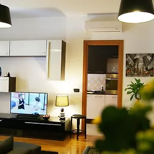  Apartment Sweet Italy
